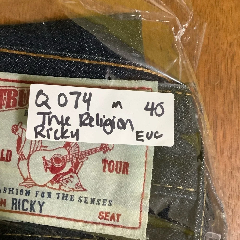 True Religion Men’s Ricky Straight Leg Jeans Size 40 x 32 Dark Wash Blue